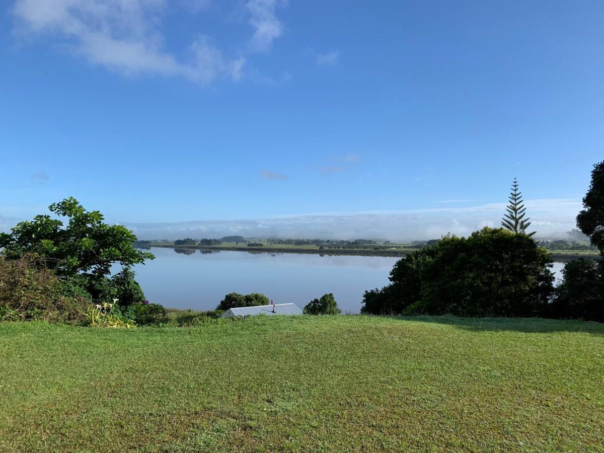 Te Kopuru Peaceful Riverfront Cottage In Small Northland Town מראה חיצוני תמונה