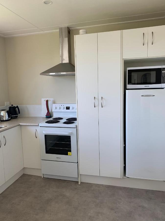 Te Kopuru Peaceful Riverfront Cottage In Small Northland Town מראה חיצוני תמונה